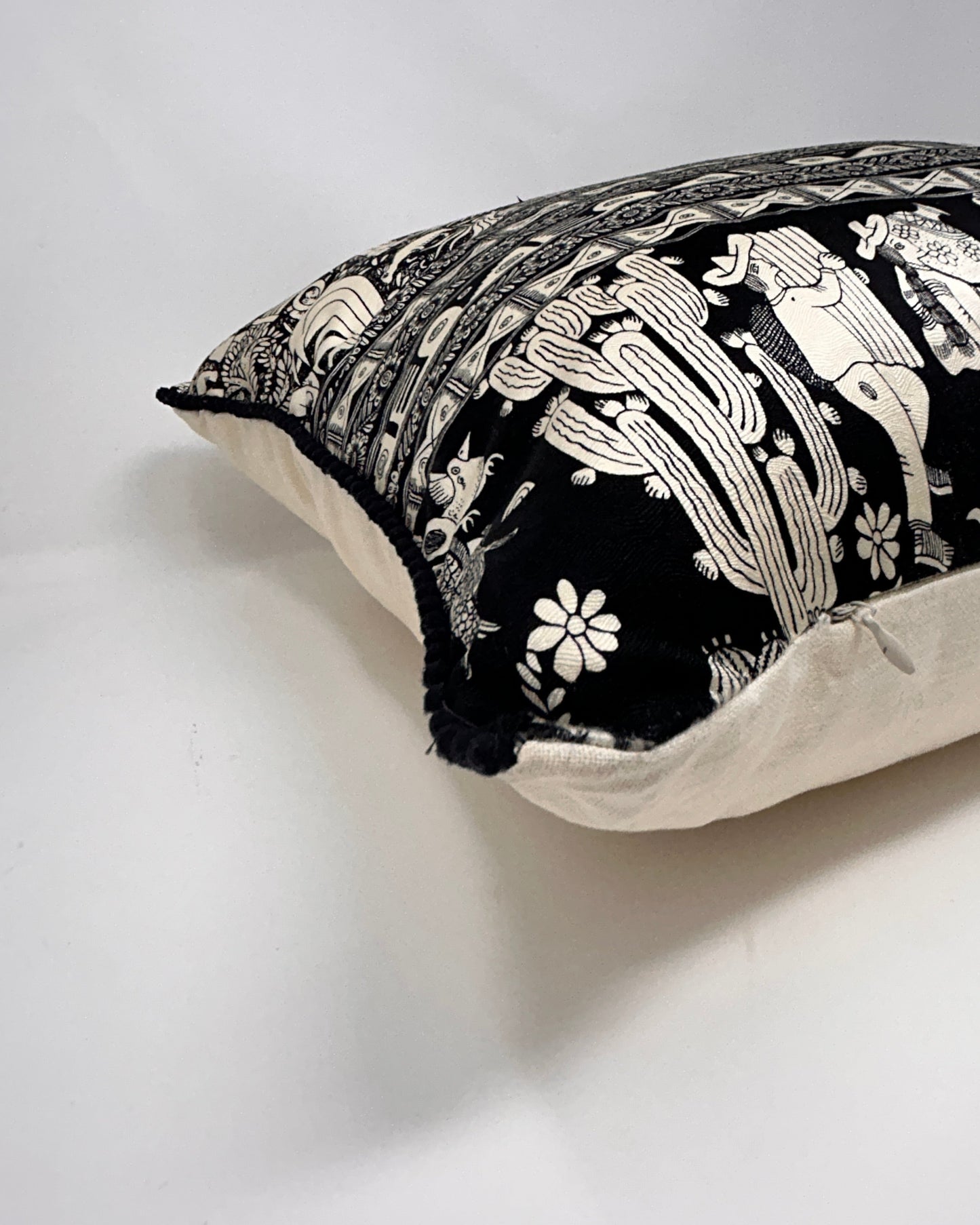 Silk Print Pillow Cover with Pompoms – Black & White 16.5"x20.5"
