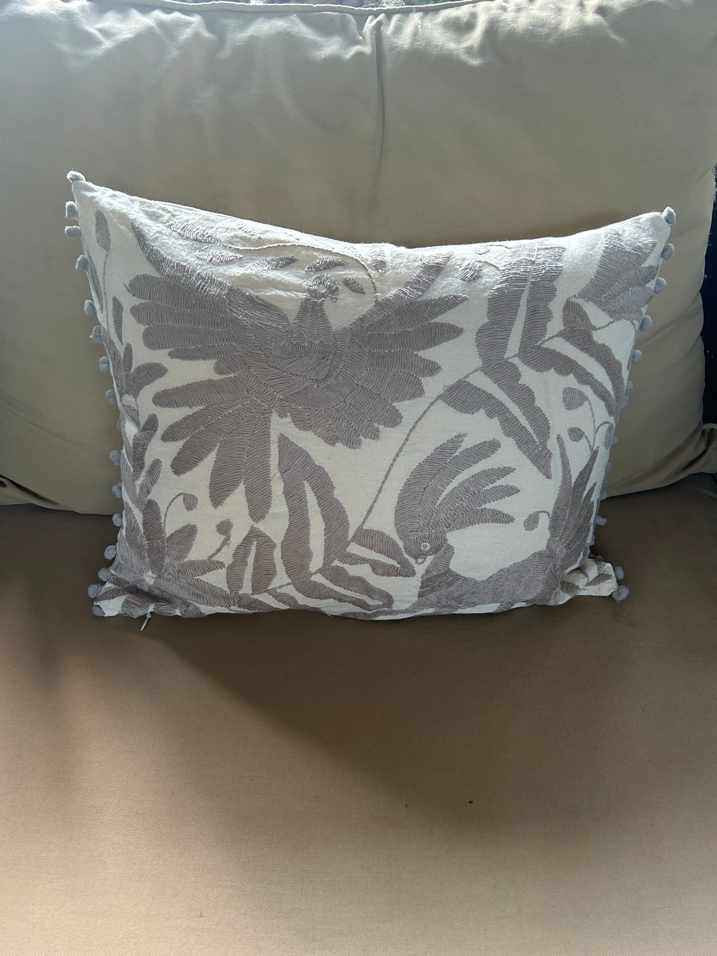 Handembroidered Otomi Pillow Cover – Silver & White 13"x17"