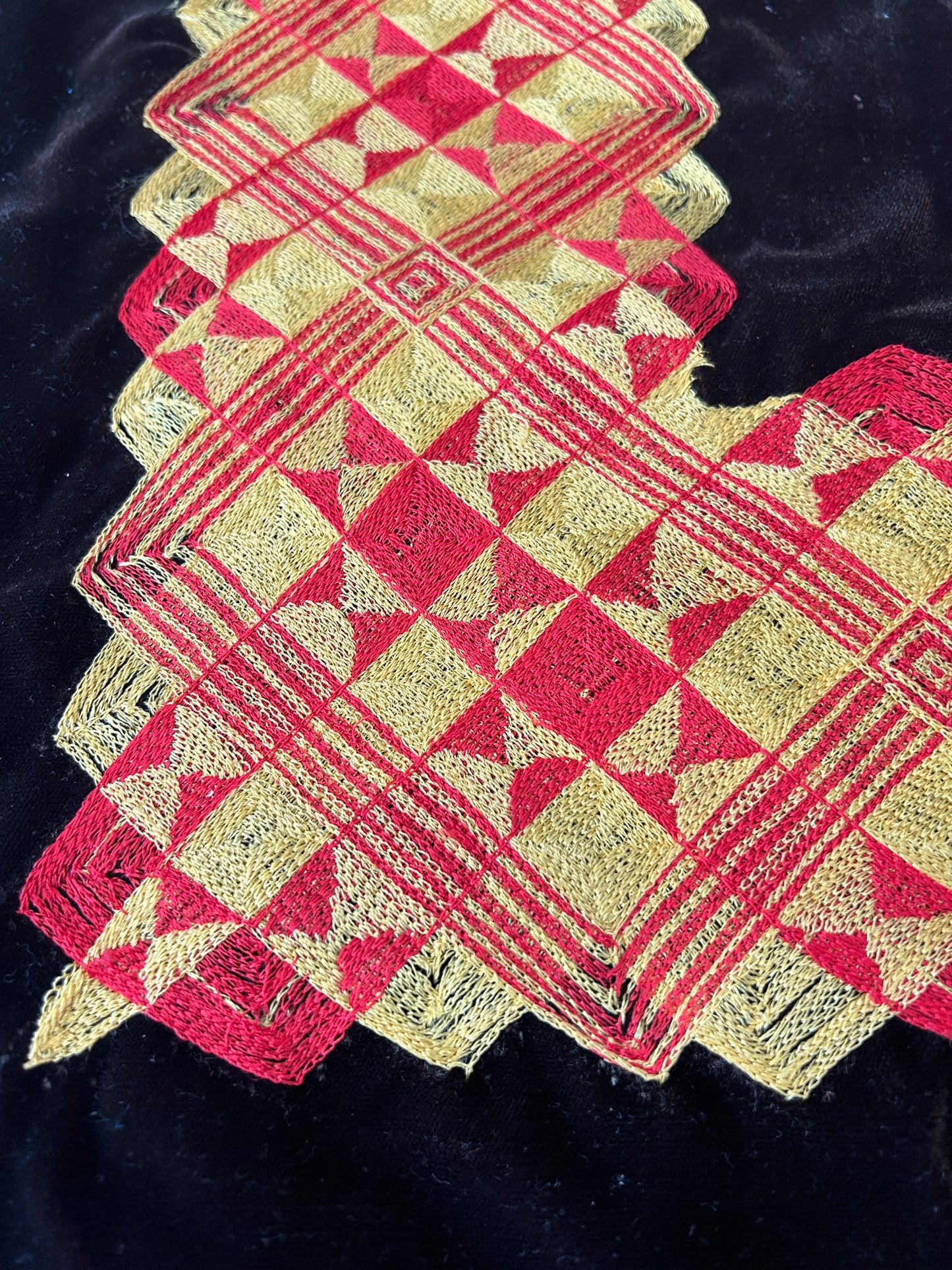 Handmade Frida Kahlo Inspired Boho Blouse – Vintage Mexican Embroidered Velvet Top