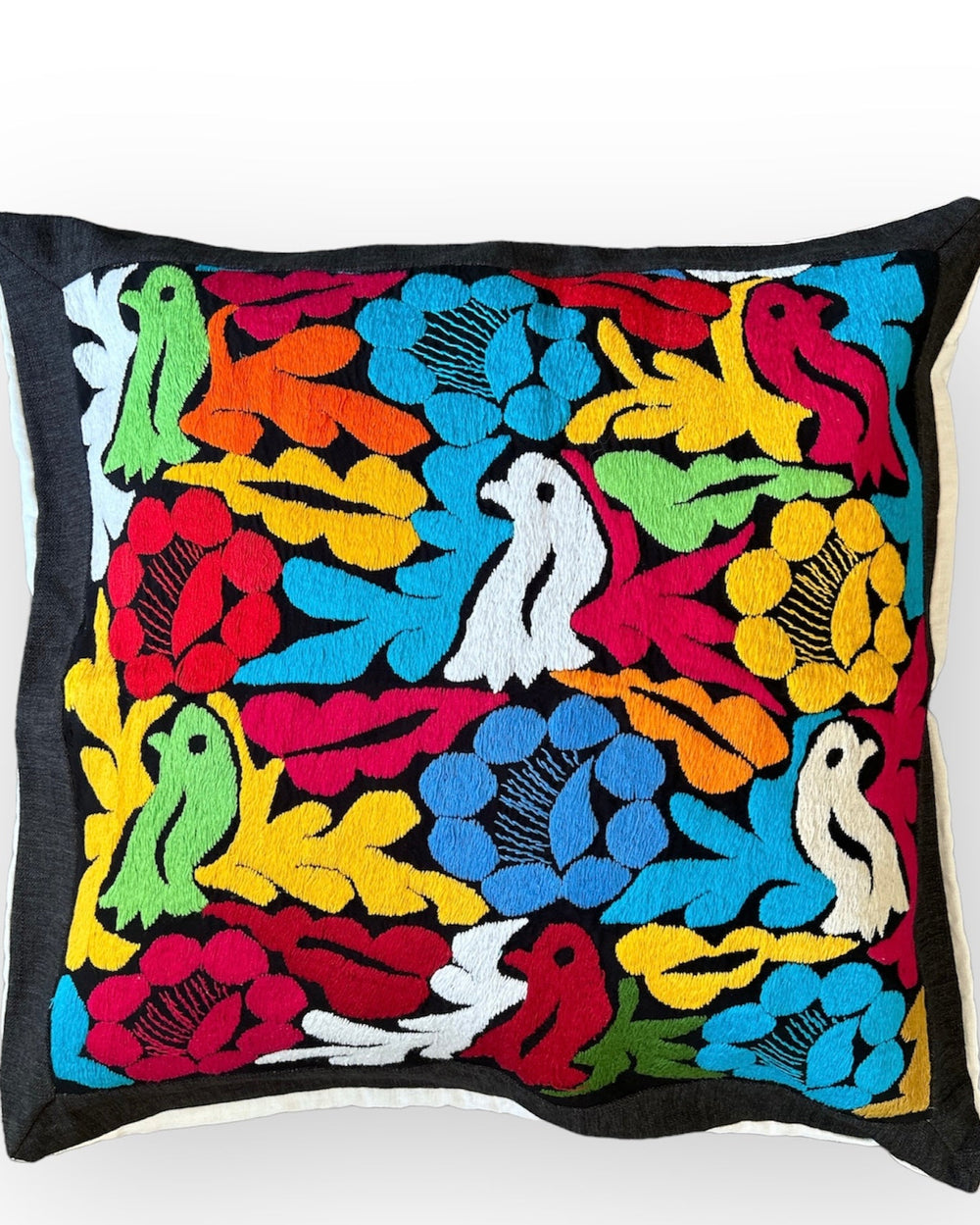 Almohada oaxaqueña bordada a mano de 63,5 x 63,5 cm – Disponible en blanco y negro o multicolor | Decoración estilo bohemio