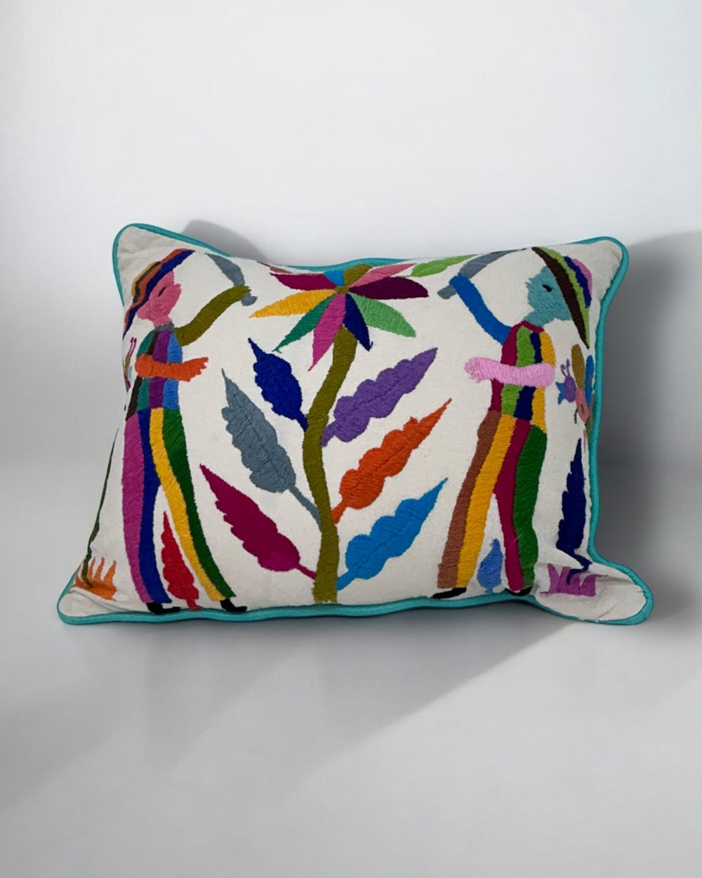 Almohada Lumbar Otomí Bordada a Mano 13"x17" – Arcoíris y Marfil | Cojín Mexicano Hecho a Mano, Decoración Boho para el Hogar