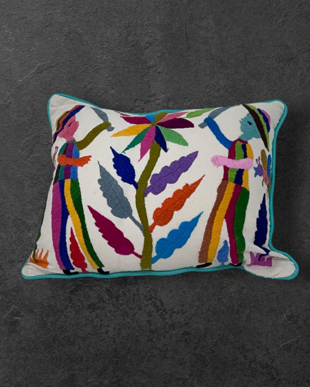 Almohada Lumbar Otomí Bordada a Mano 13"x17" – Arcoíris y Marfil | Cojín Mexicano Hecho a Mano, Decoración Boho para el Hogar