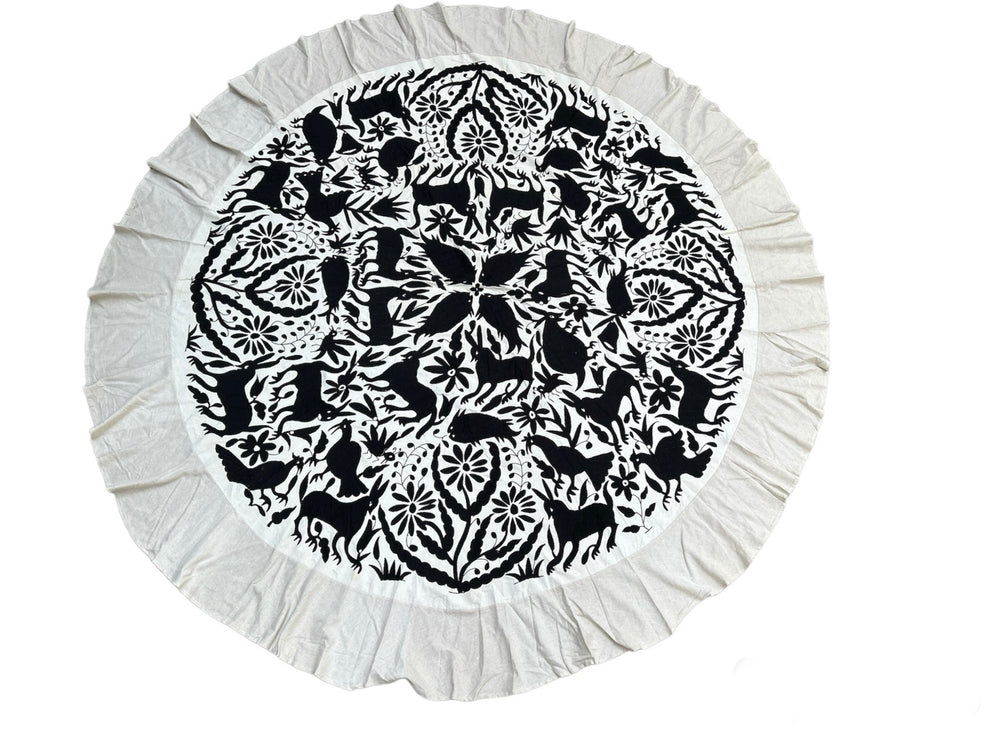 Mantel redondo bordado Otomi de 90" | Bordado Multicolor o Negro | Textil Mexicano