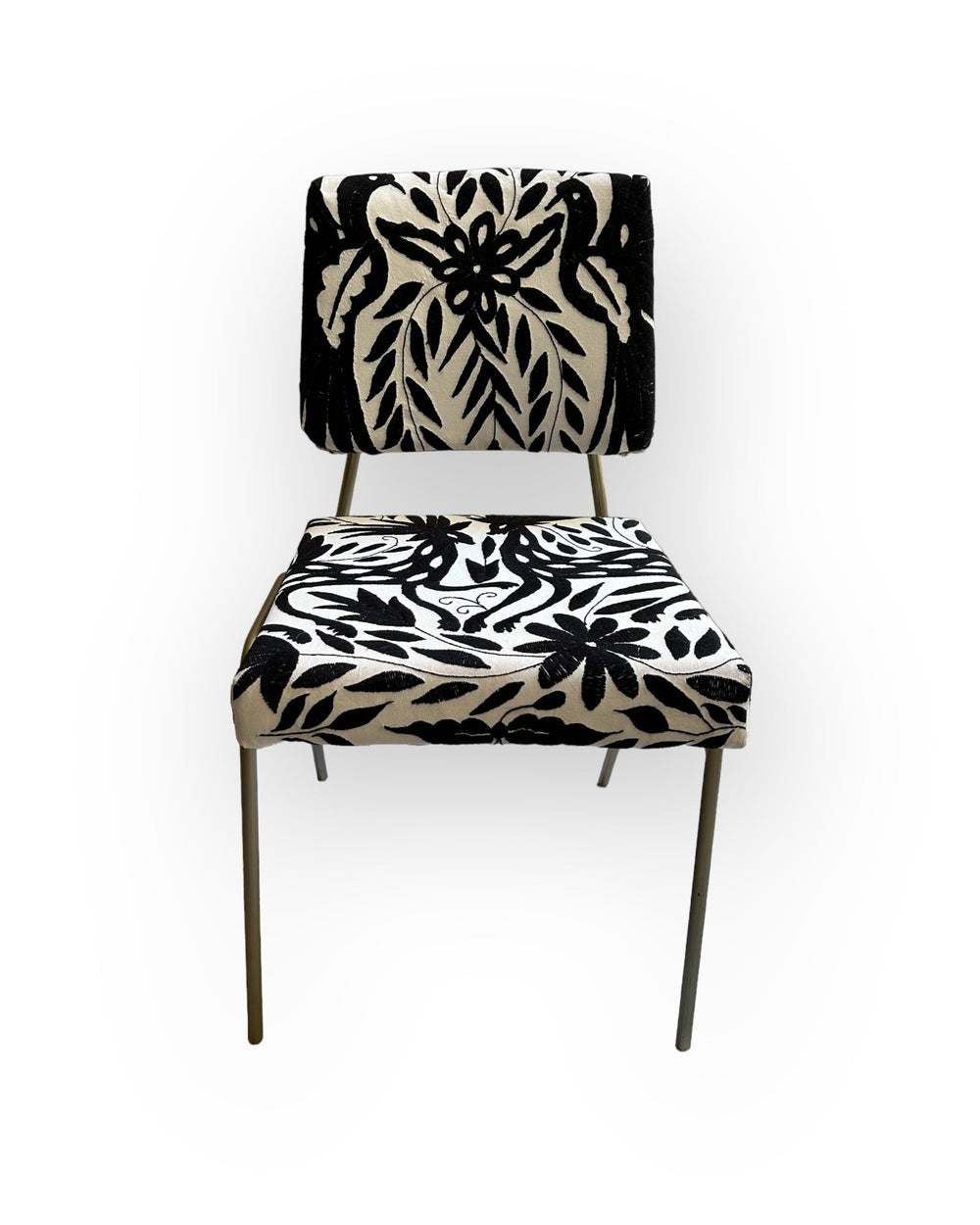 Silla Antonia | Tapizado Otomí en negro y marfil