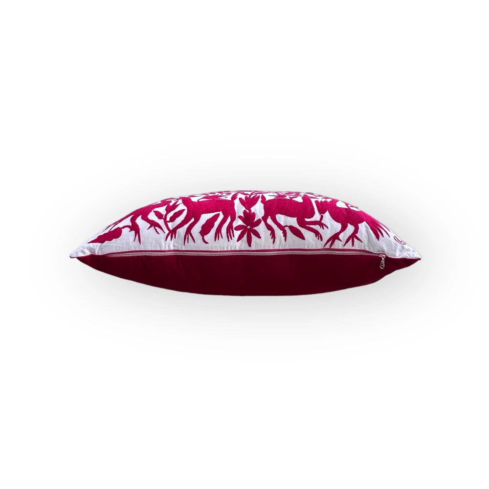 Almohada Otomí Bordada XL 60x90 cm – Rojo y Marfil | Hecha a Mano en México