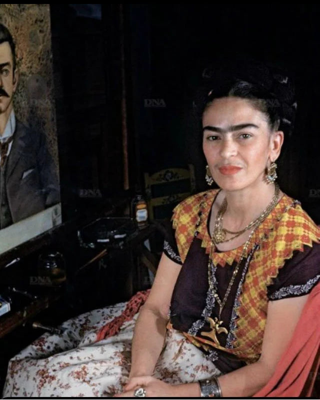 Handmade Frida Kahlo Inspired Boho Blouse – Vintage Mexican Embroidered Velvet Top