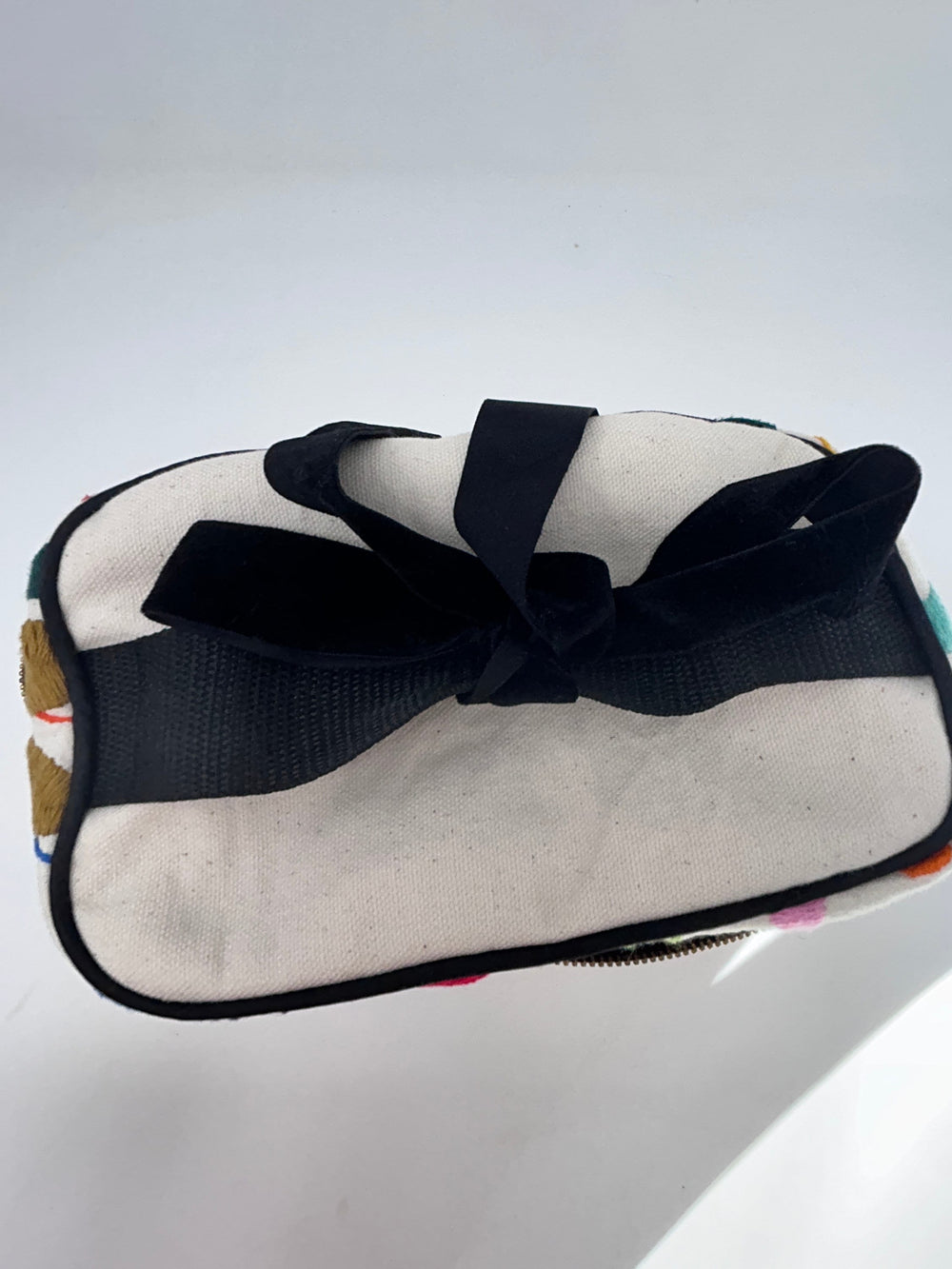 Travel Cosmetic bag | Embroidered Makeup Bag | Anniversary present for wife | Otomi Beauty pouch from Tenango de Doria