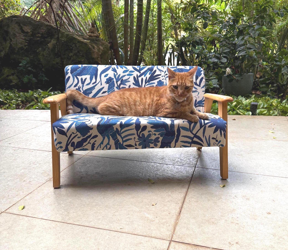 Home Decor Folk Art | Boho Embroidery | Otomi Tiny Armchair | Pet Furniture | Gift for art lover from Tenango de Doria