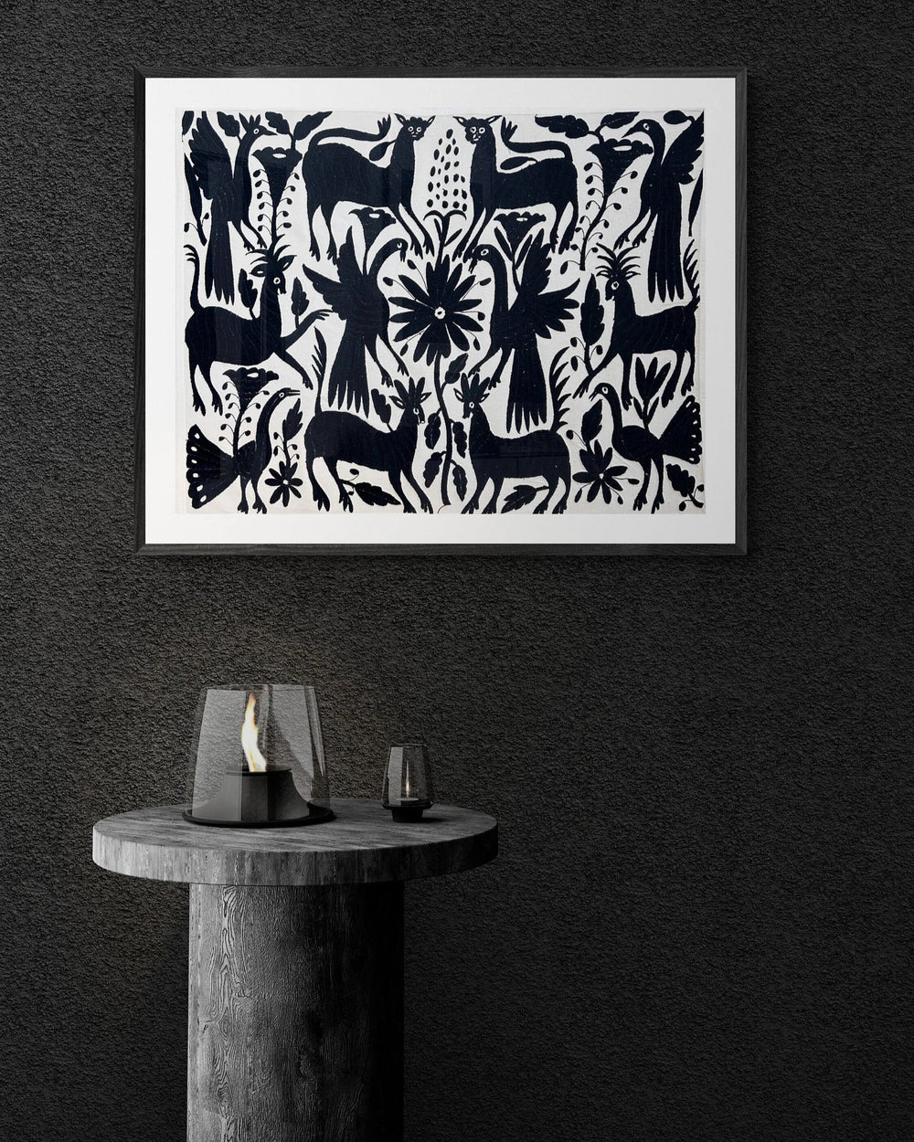 Textil Otomi bordado a mano| Decoración de pared única en negro y marfil | Agustina de Noche
